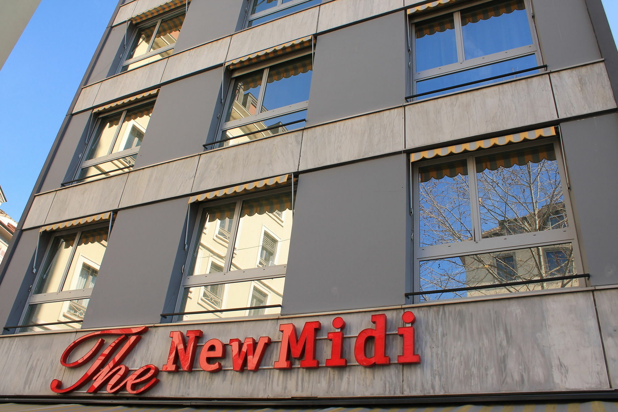 Отель The New Midi Женева Экстерьер фото